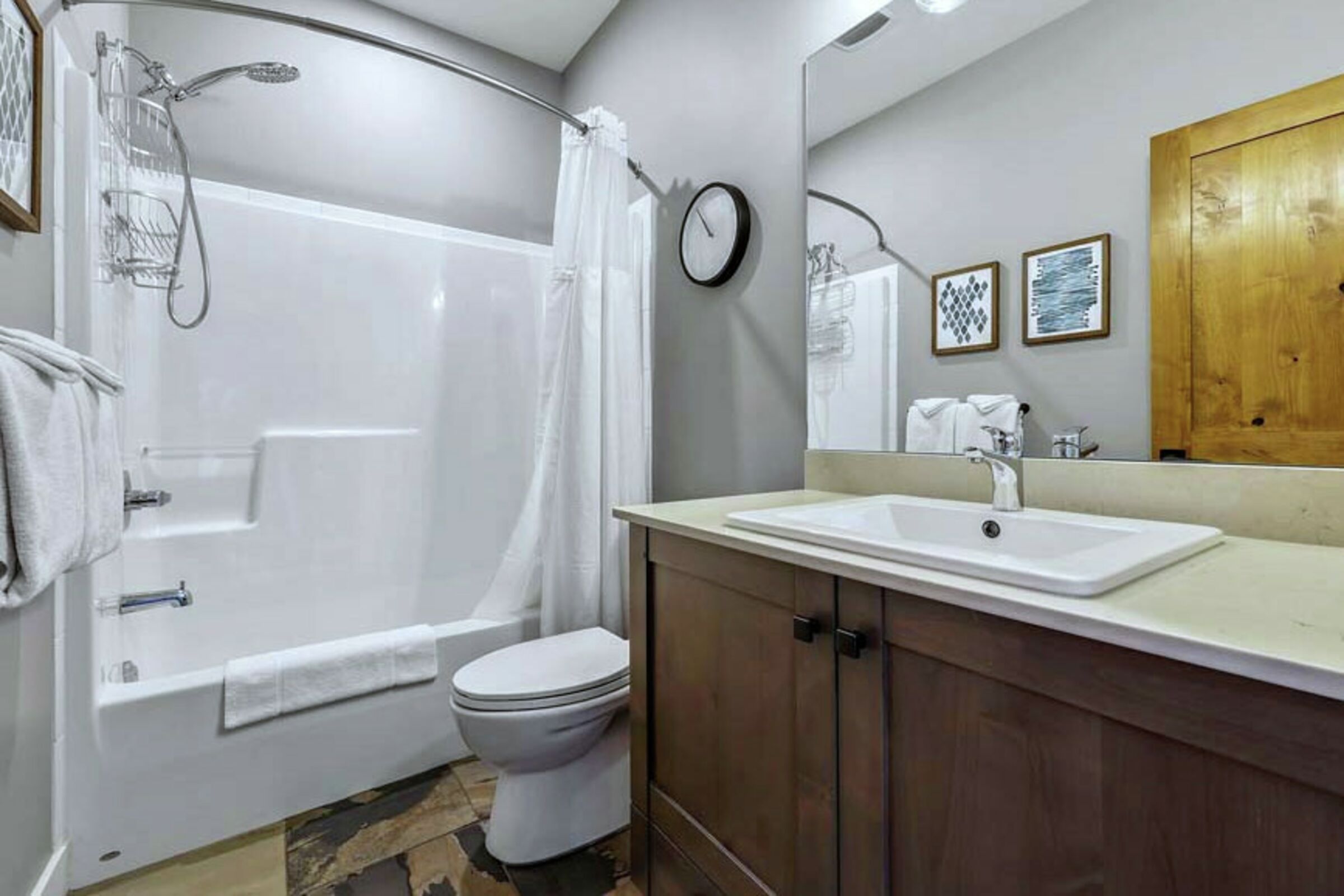 #35 - Bathroom