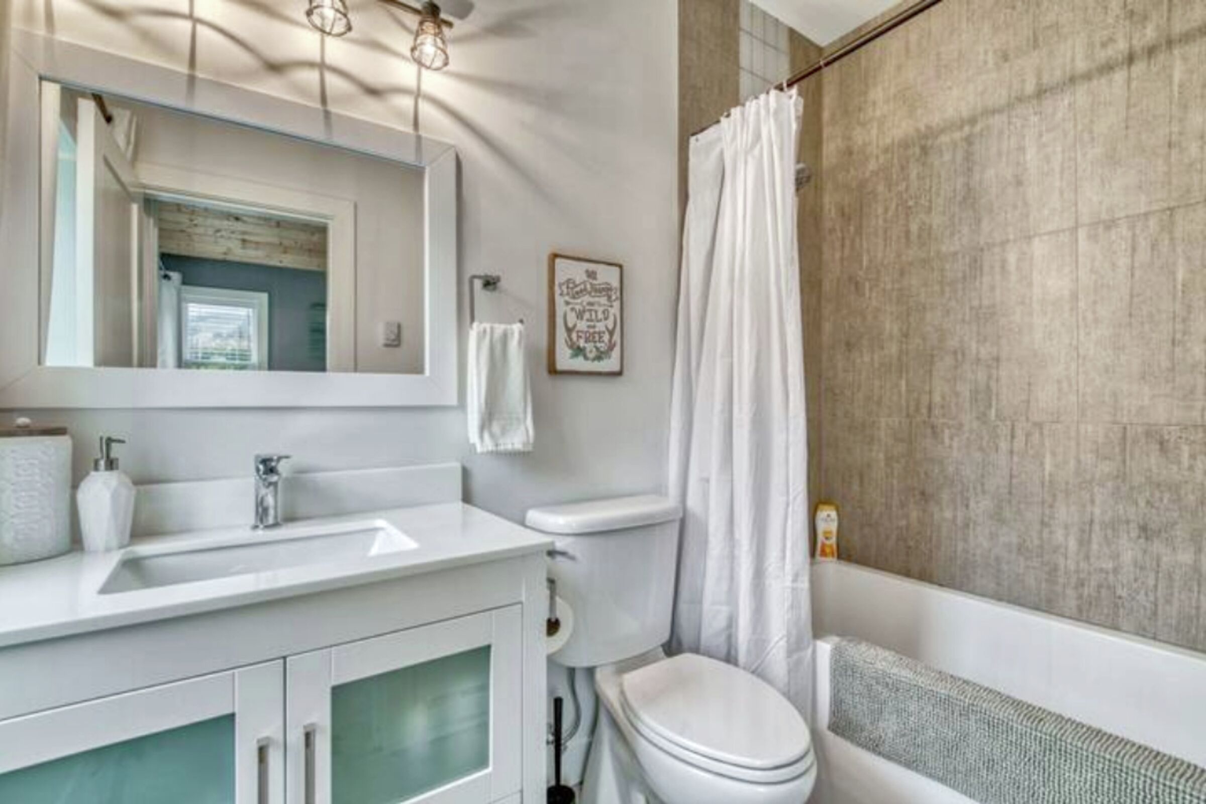 Master Ensuite Bathroom
