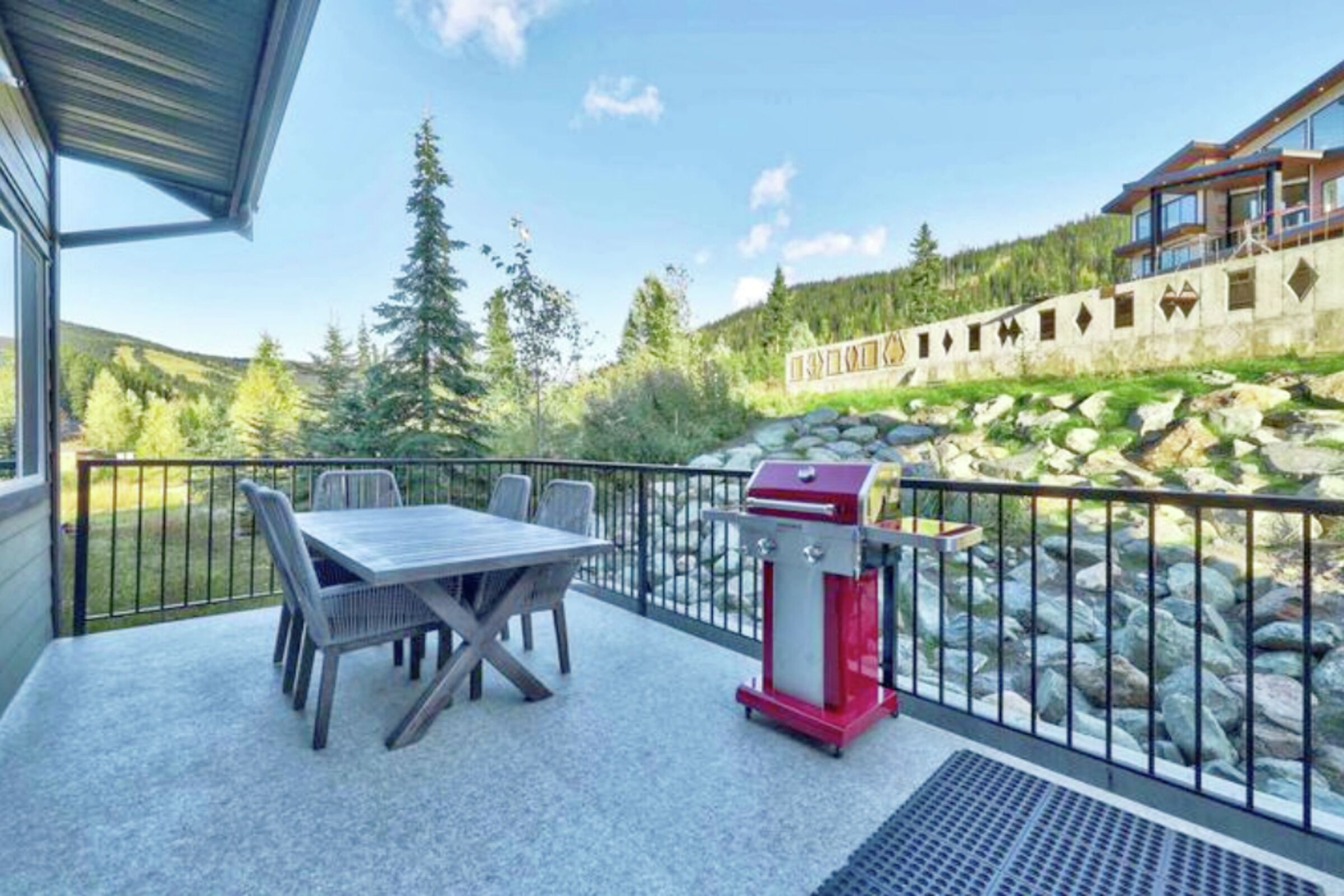 Balcony with BBQ