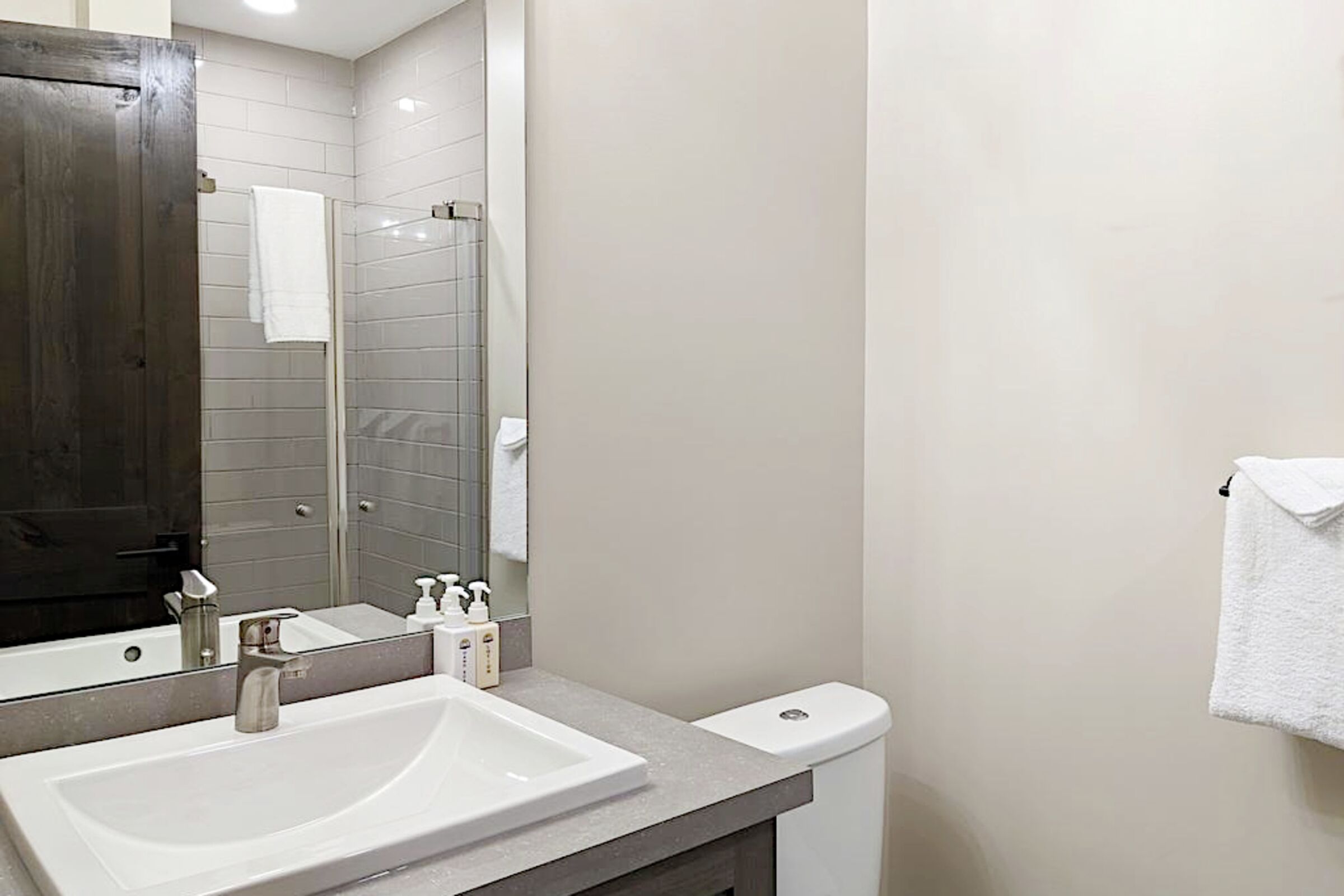 #18 - Bathroom