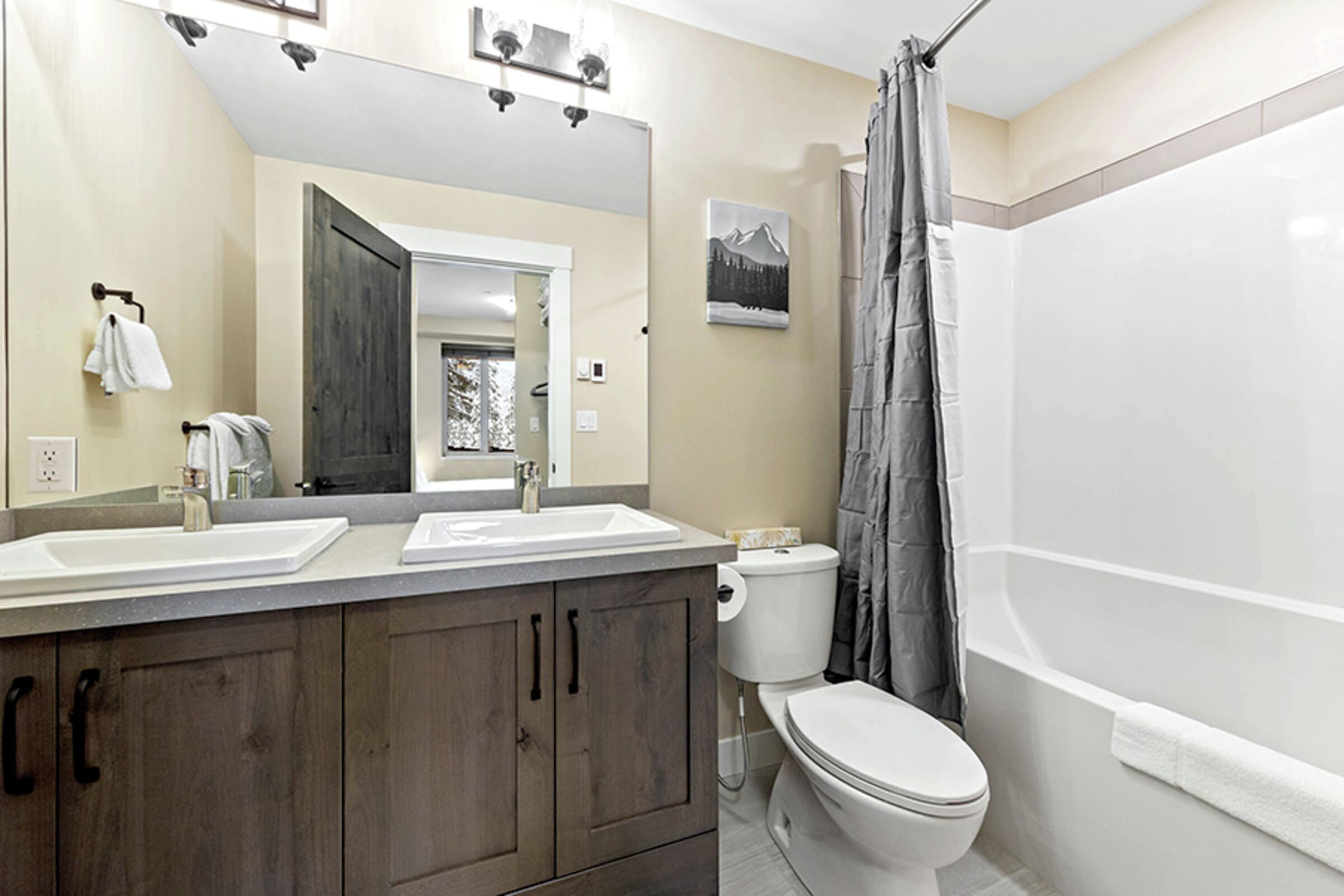 Master Ensuite Bathroom