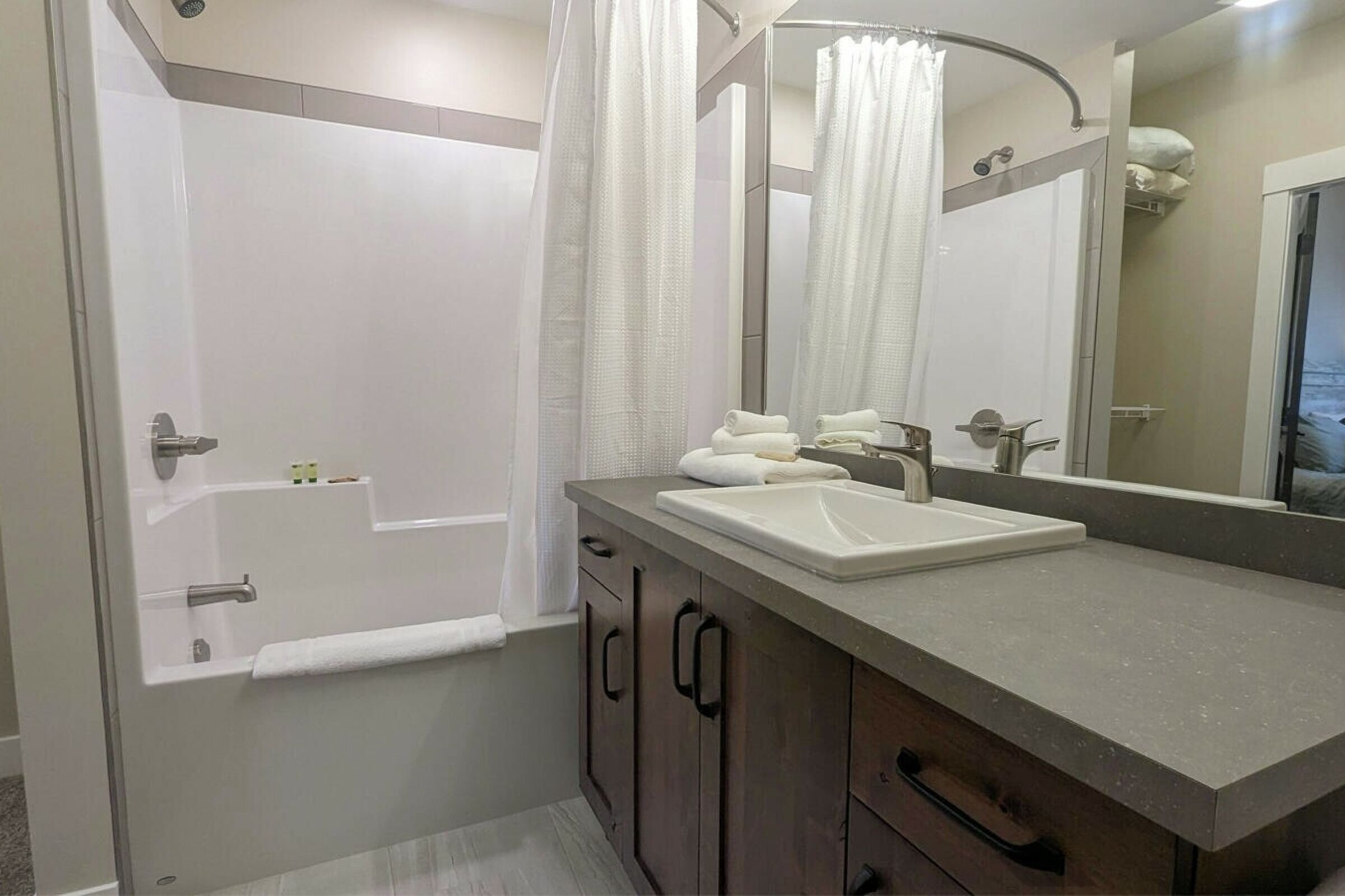 Master Ensuite Bathroom