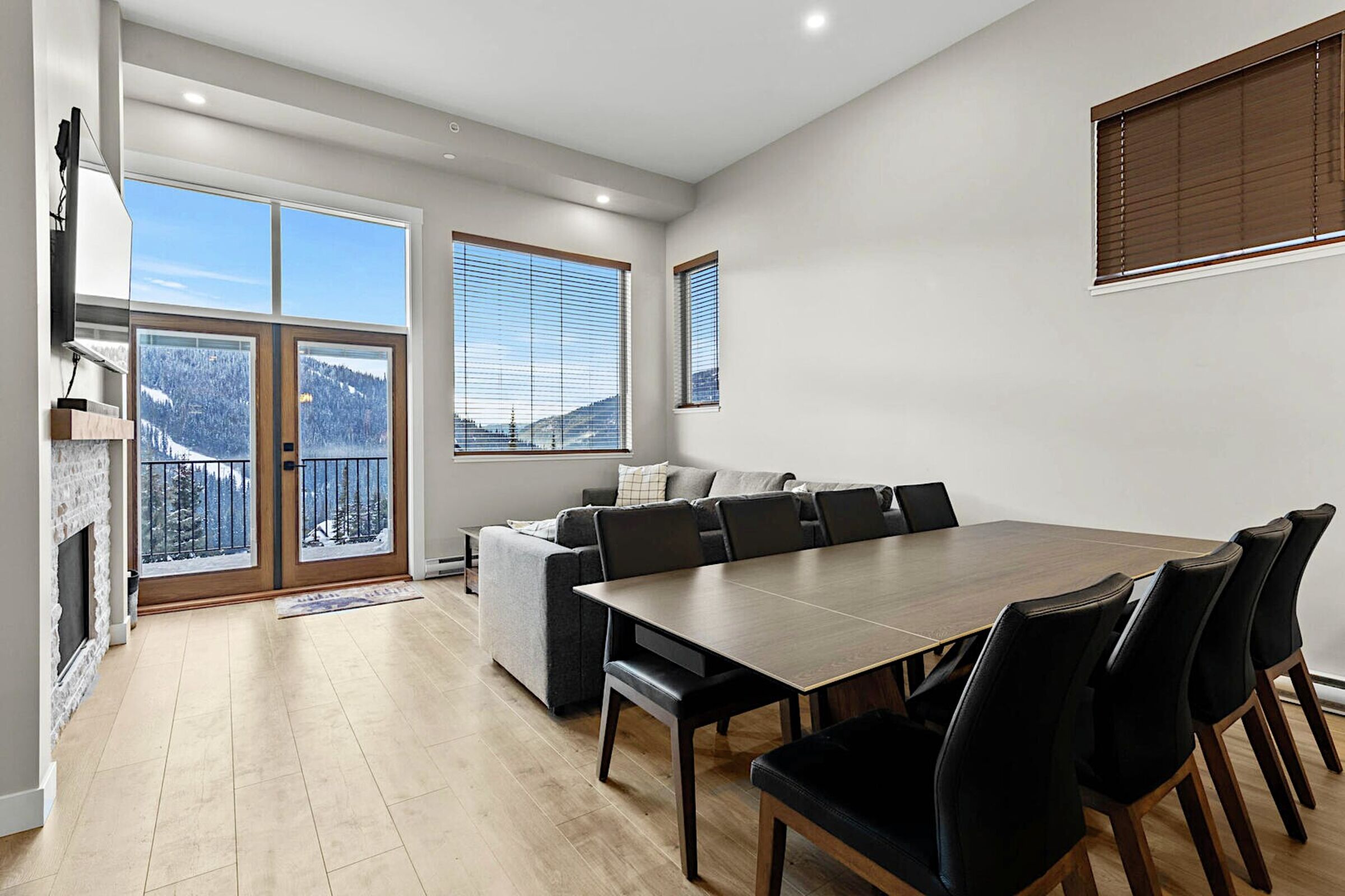 #18 - Dining Room
