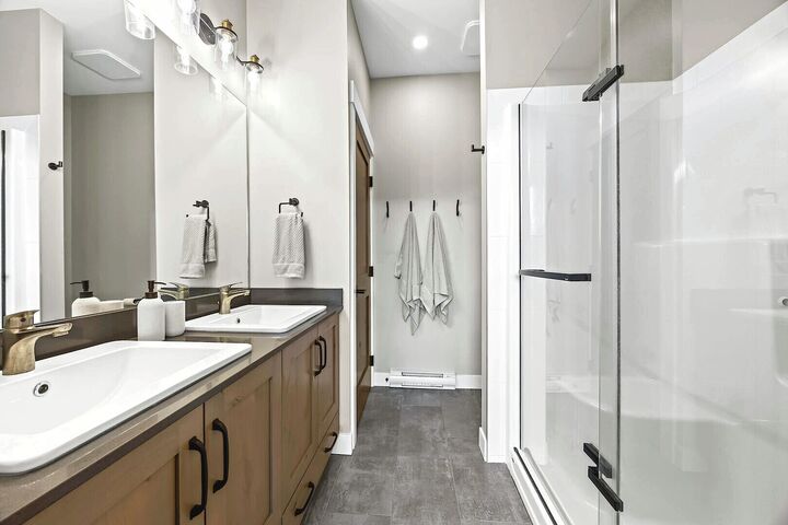#06 - Master Ensuite Bathroom