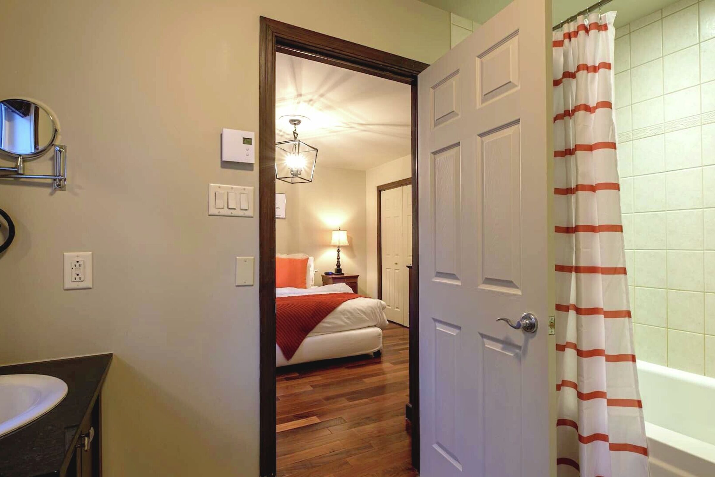 Master Ensuite Bathroom