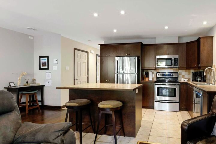 #214 - Kitchen