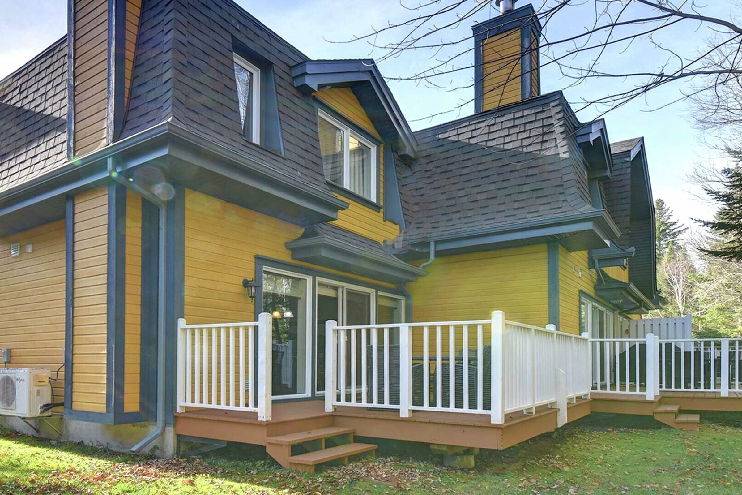 Borealis Exterior - Summer