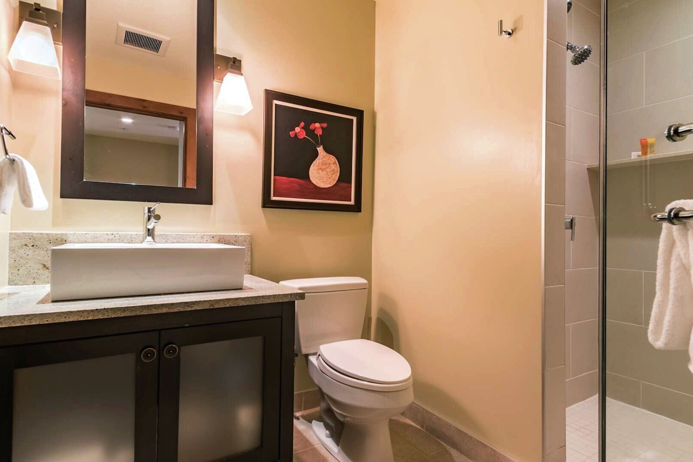 #1510-17 - Master Ensuite Bathroom