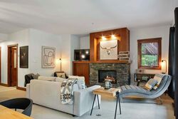 #1500-10 - Living Area