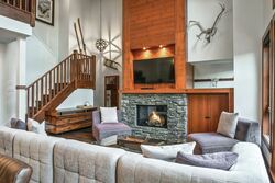 #1520-13 - Living Area