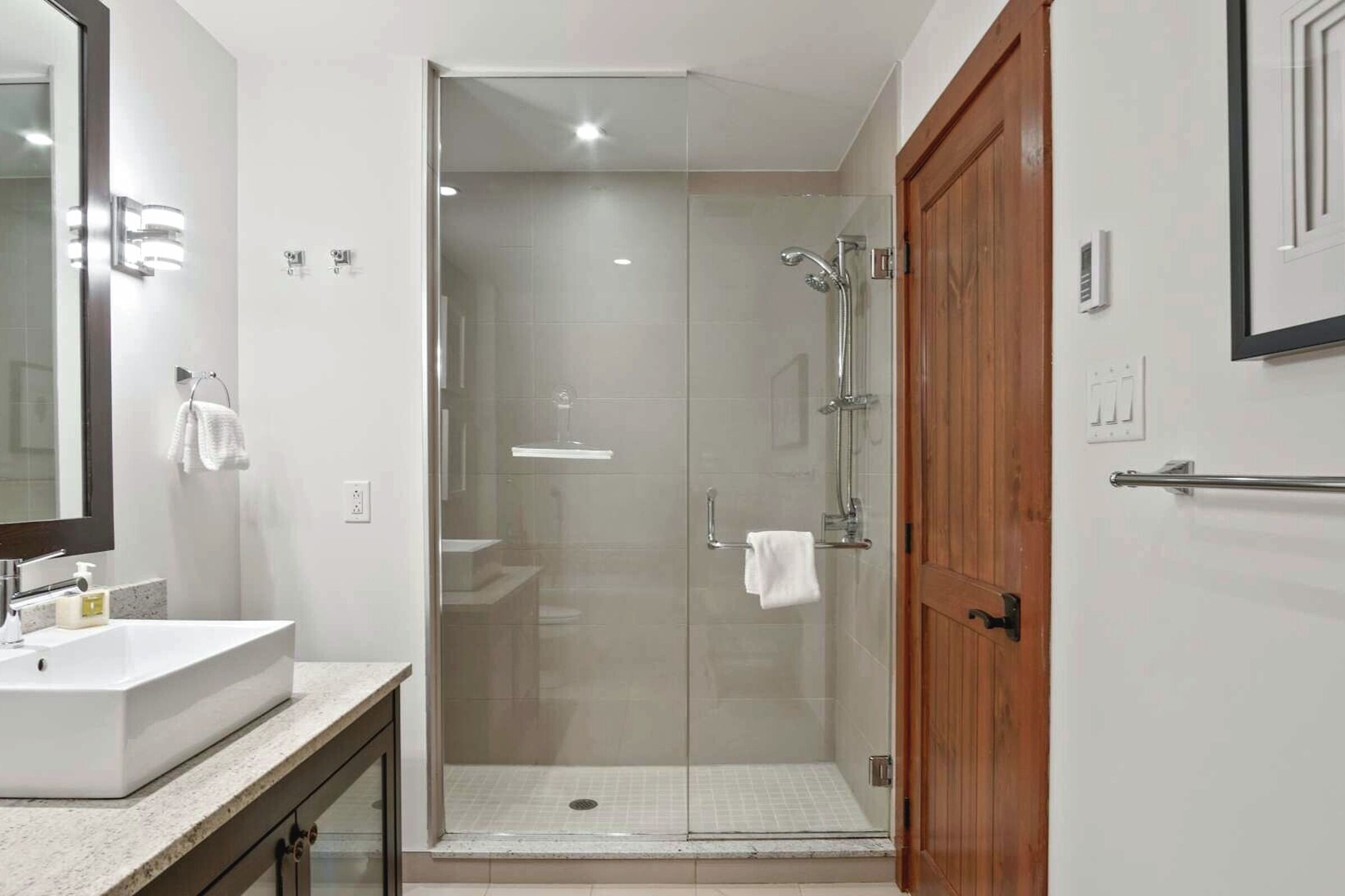 Master Ensuite Bathroom