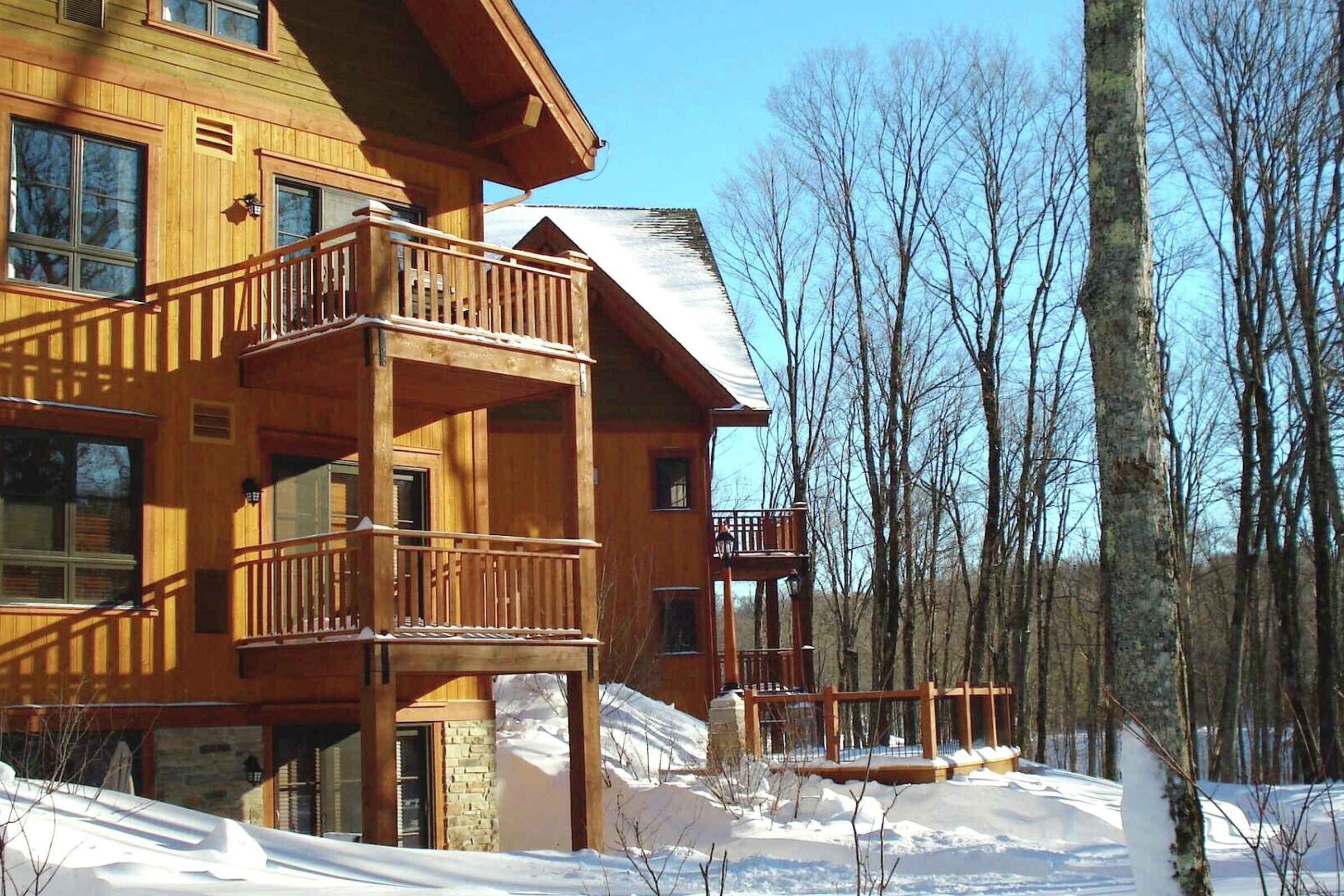 Etoile du Matin Exterior - Winter