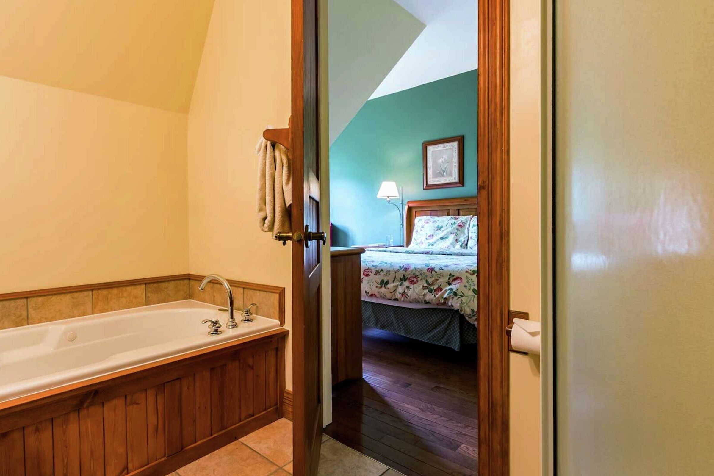 Master Ensuite Bathroom