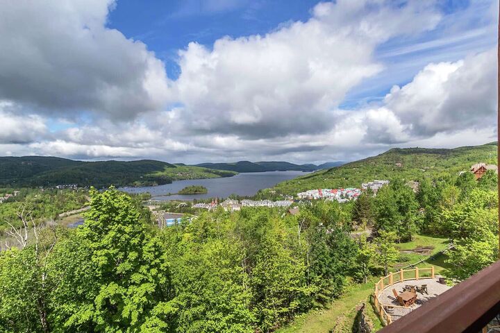 #172-10 - Balcony View