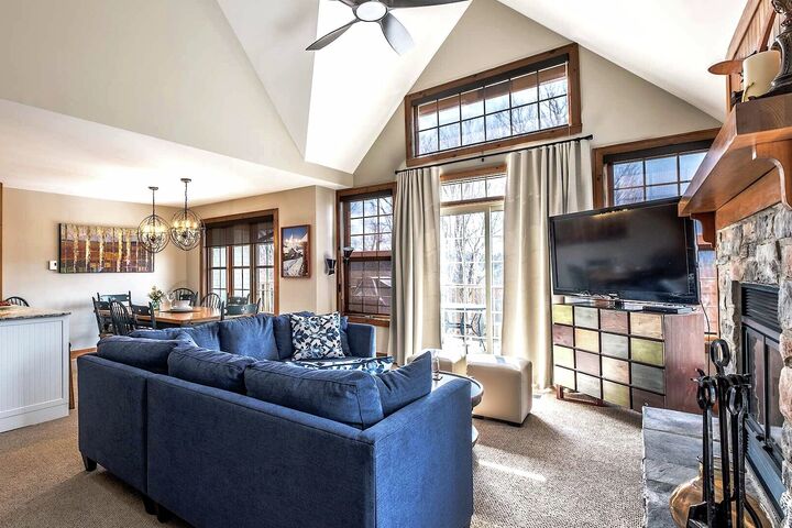#134-12 - Living Area