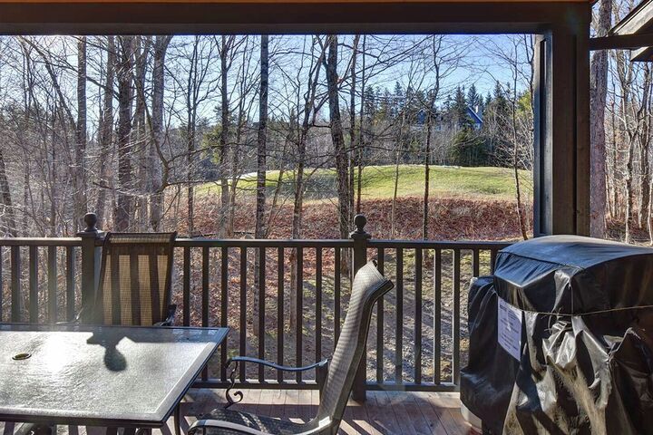 #100-10 - Balcony with BBQ