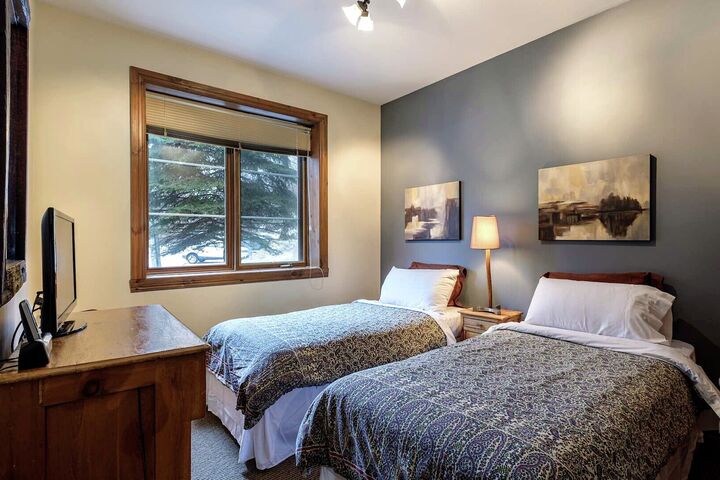 #116-01 - Bedroom