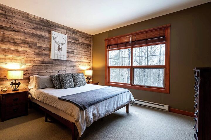 #201-02 - Master Bedroom
