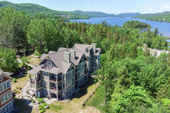 Tremblant-Les Eaux Exterior - Summer