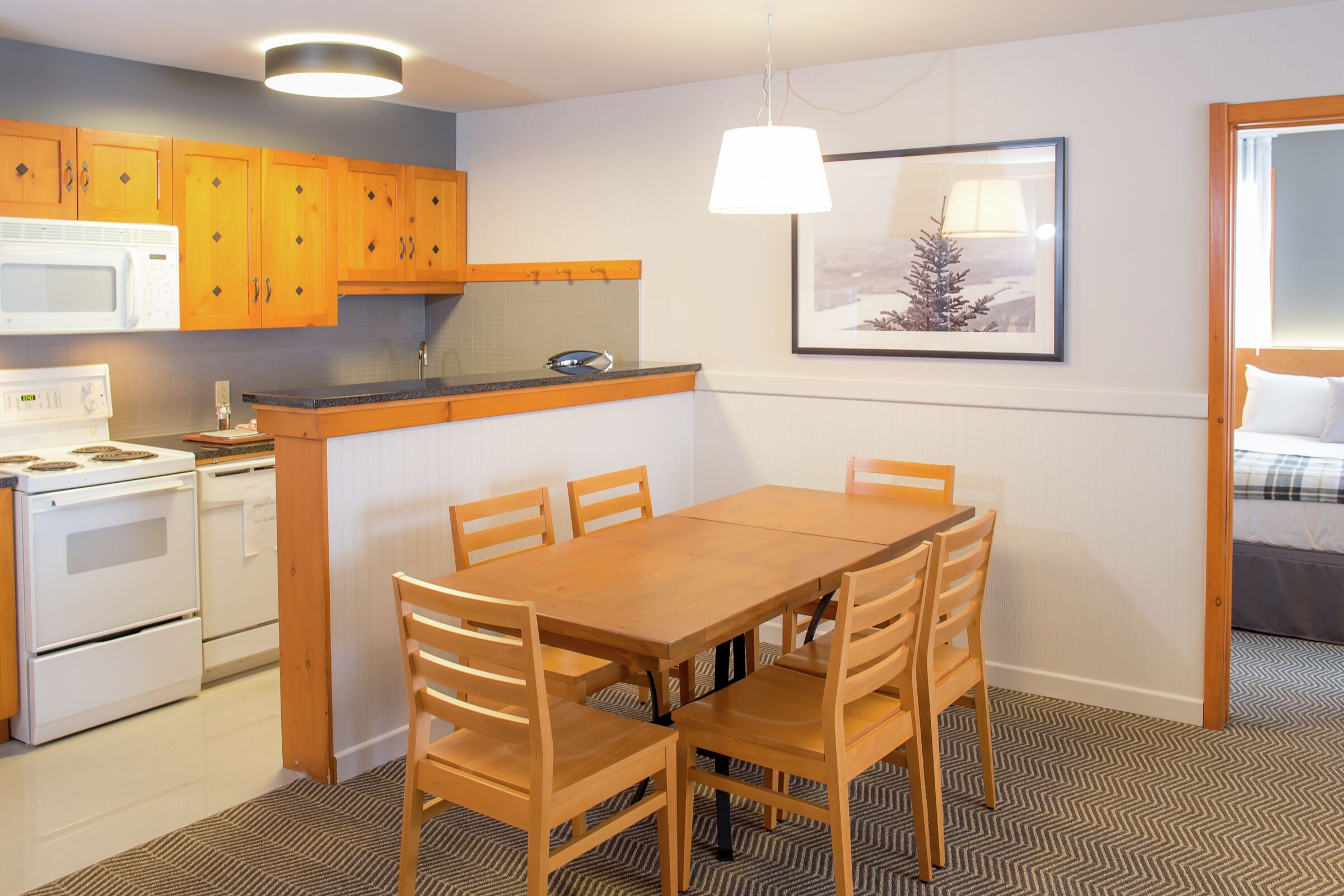 Dining Room & Kitchen