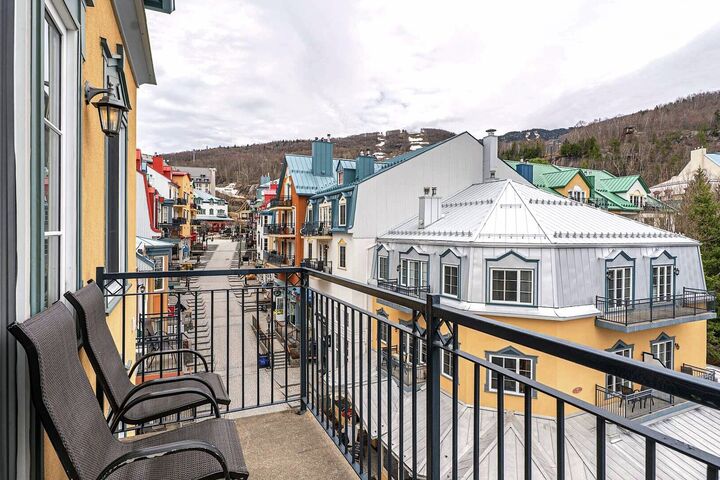 #441 - Studio Balcony