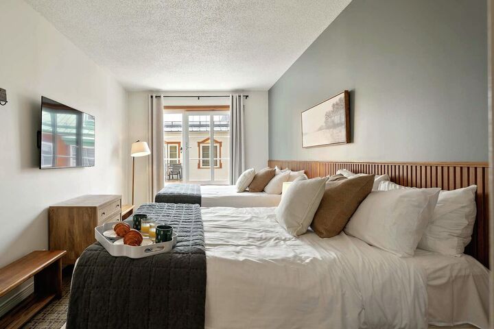 #458 - Bedroom