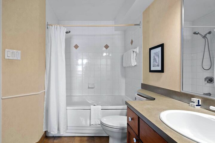 #368 - Ensuite Bathroom