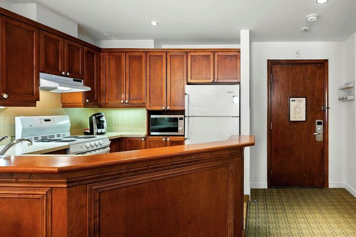 #368 - Kitchen