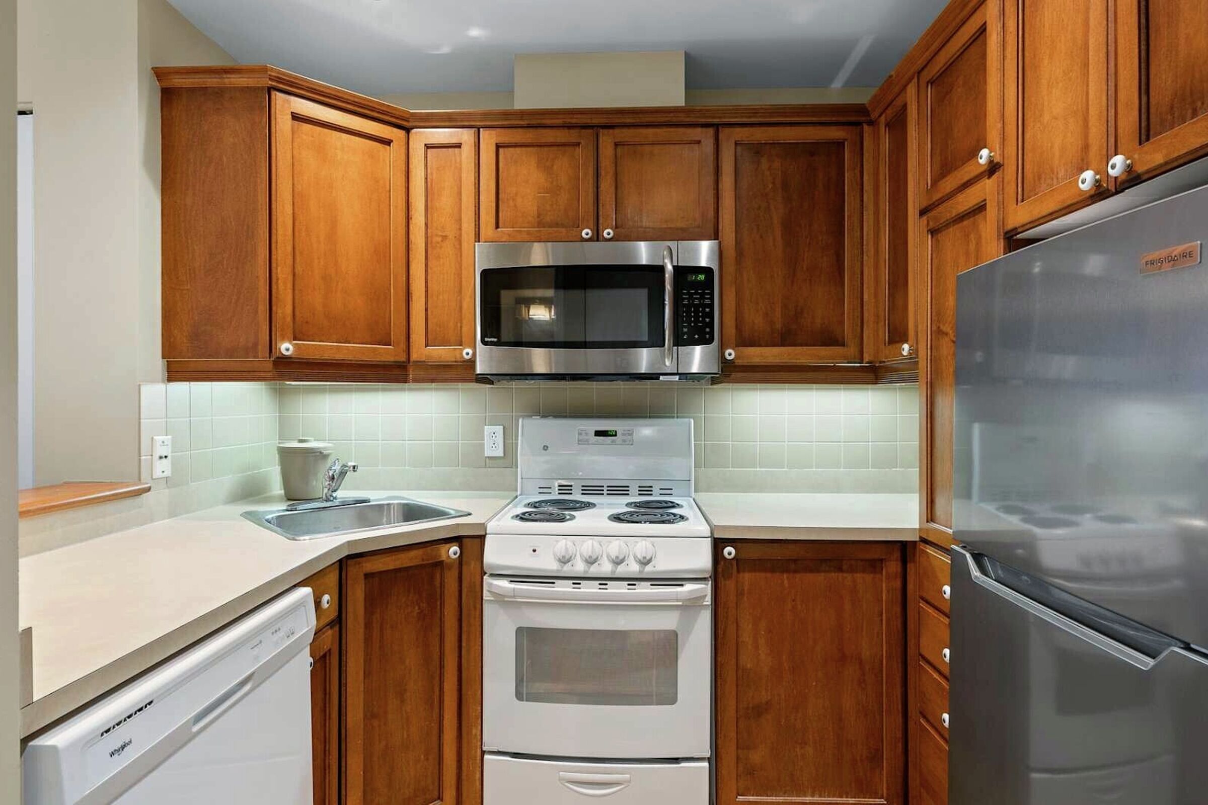 Studio Kitchen