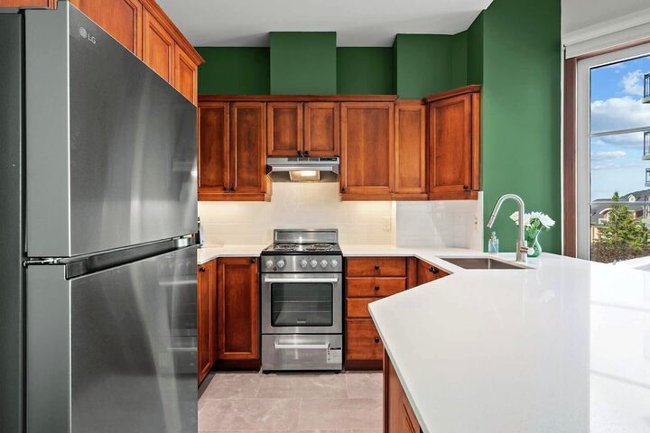#201-203 - Kitchen