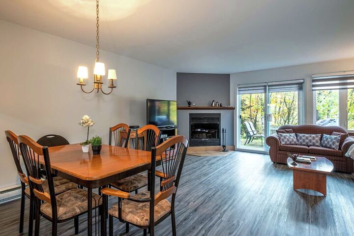 #1743 - Dining Area