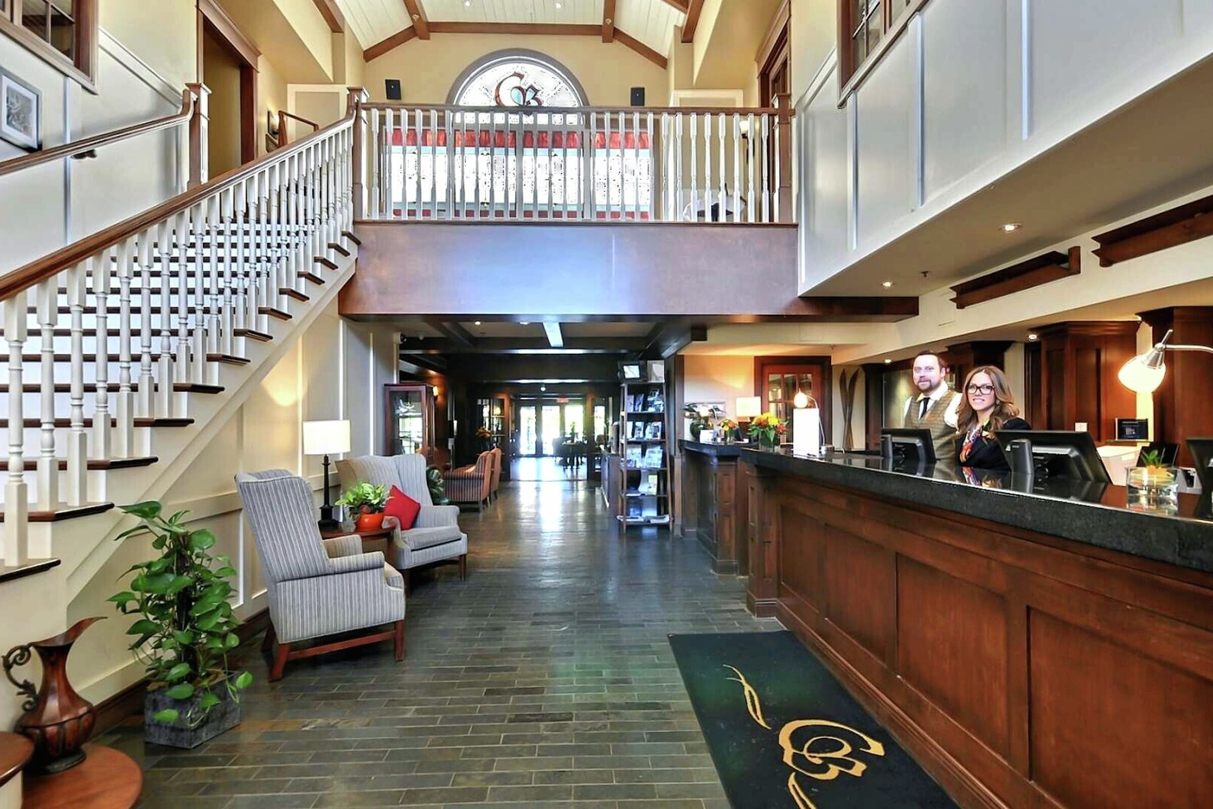 Lobby & Reception