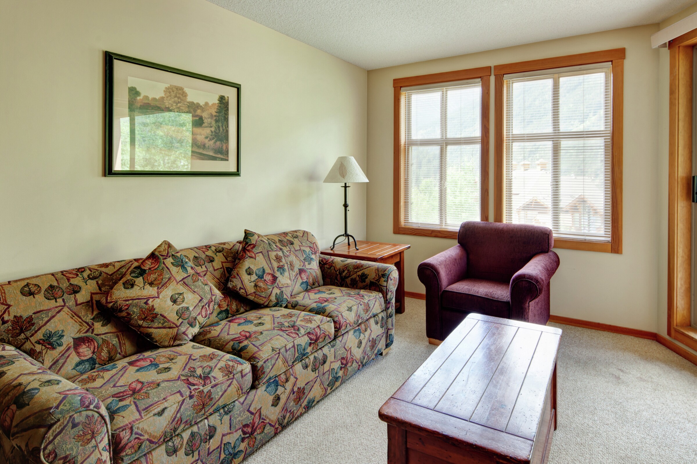 Tamarack Lodge - Living Room