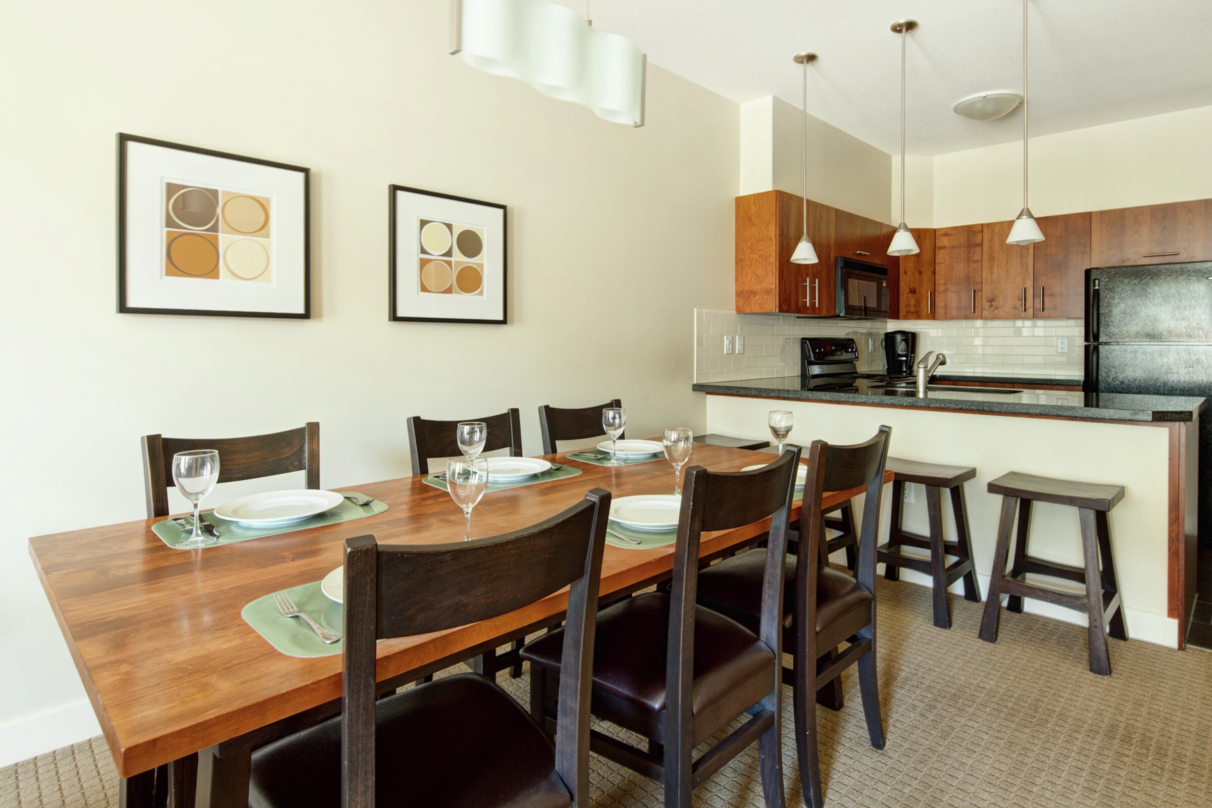 The Lookout - Dining Room