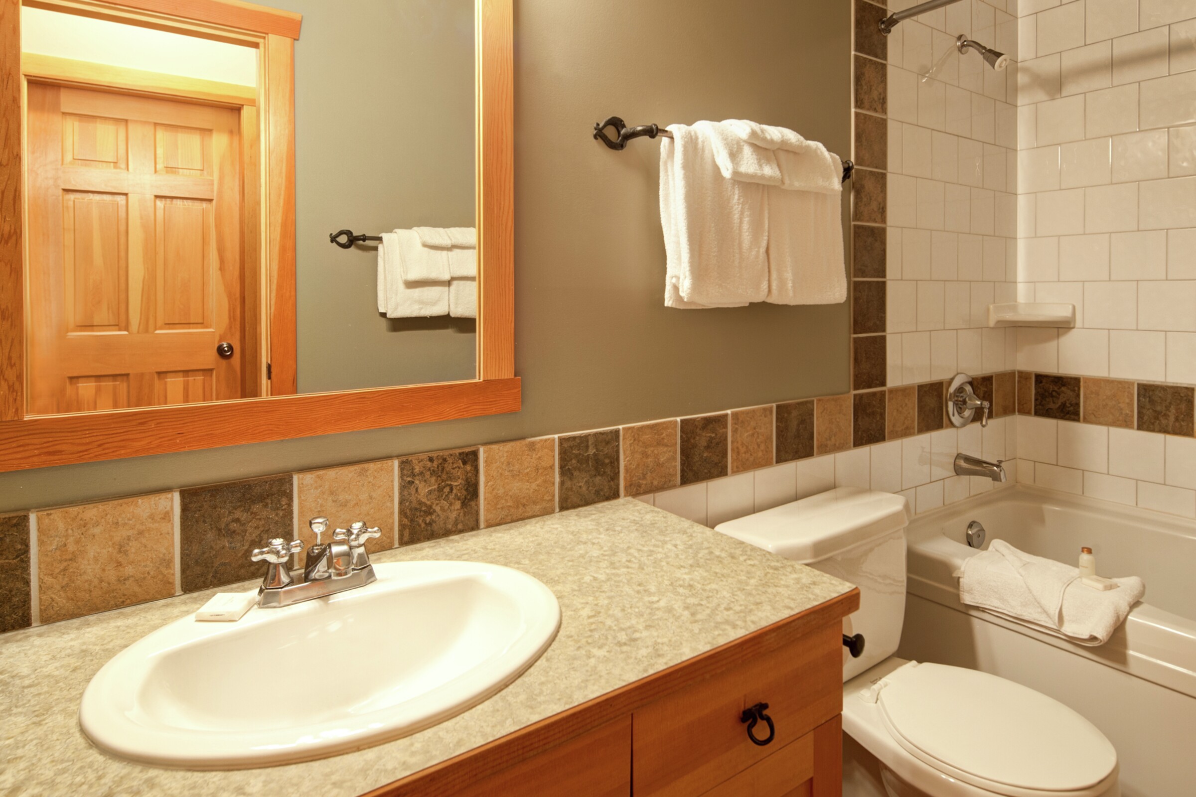 Riverbend - Bathroom