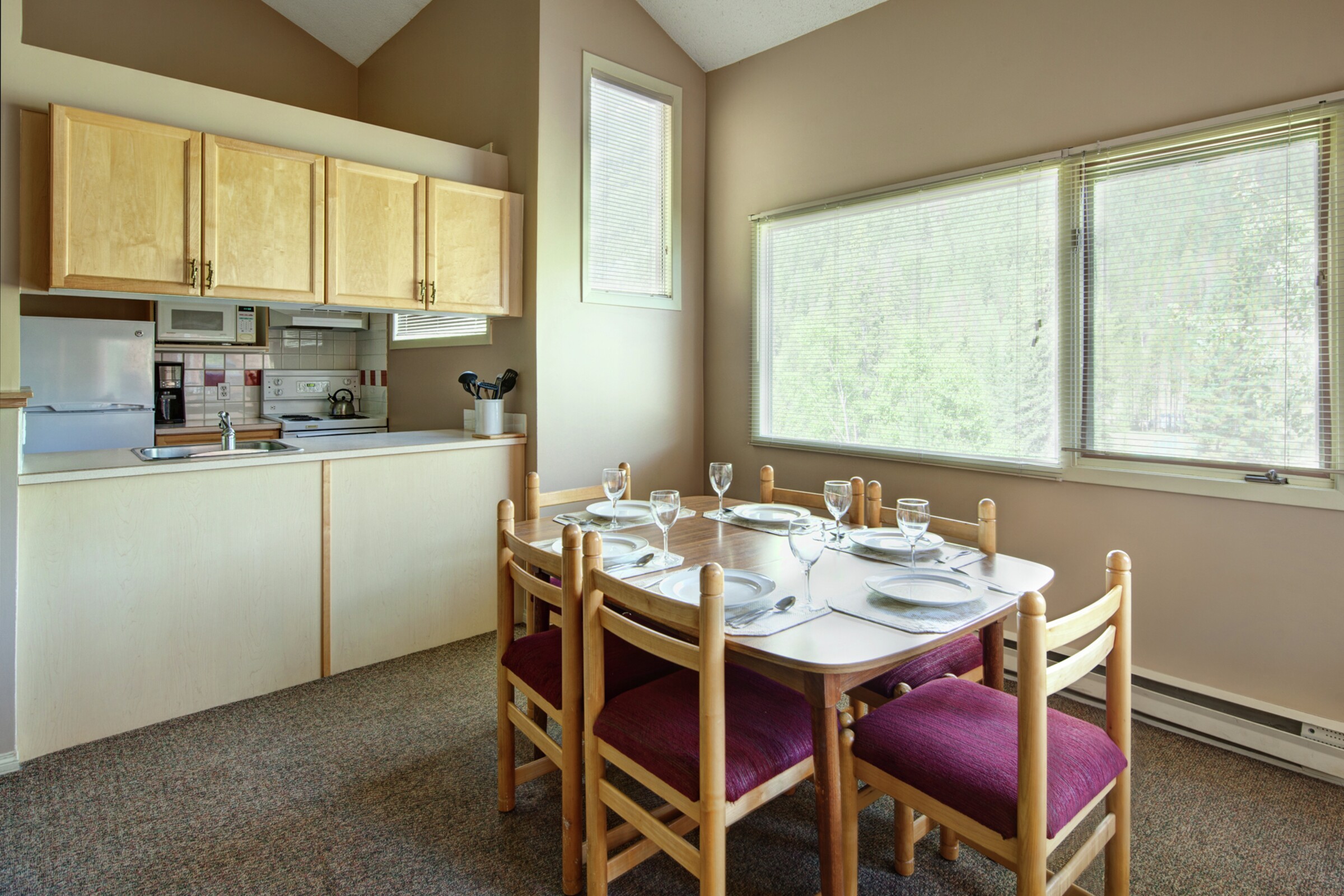 Toby Creek - Dining Room