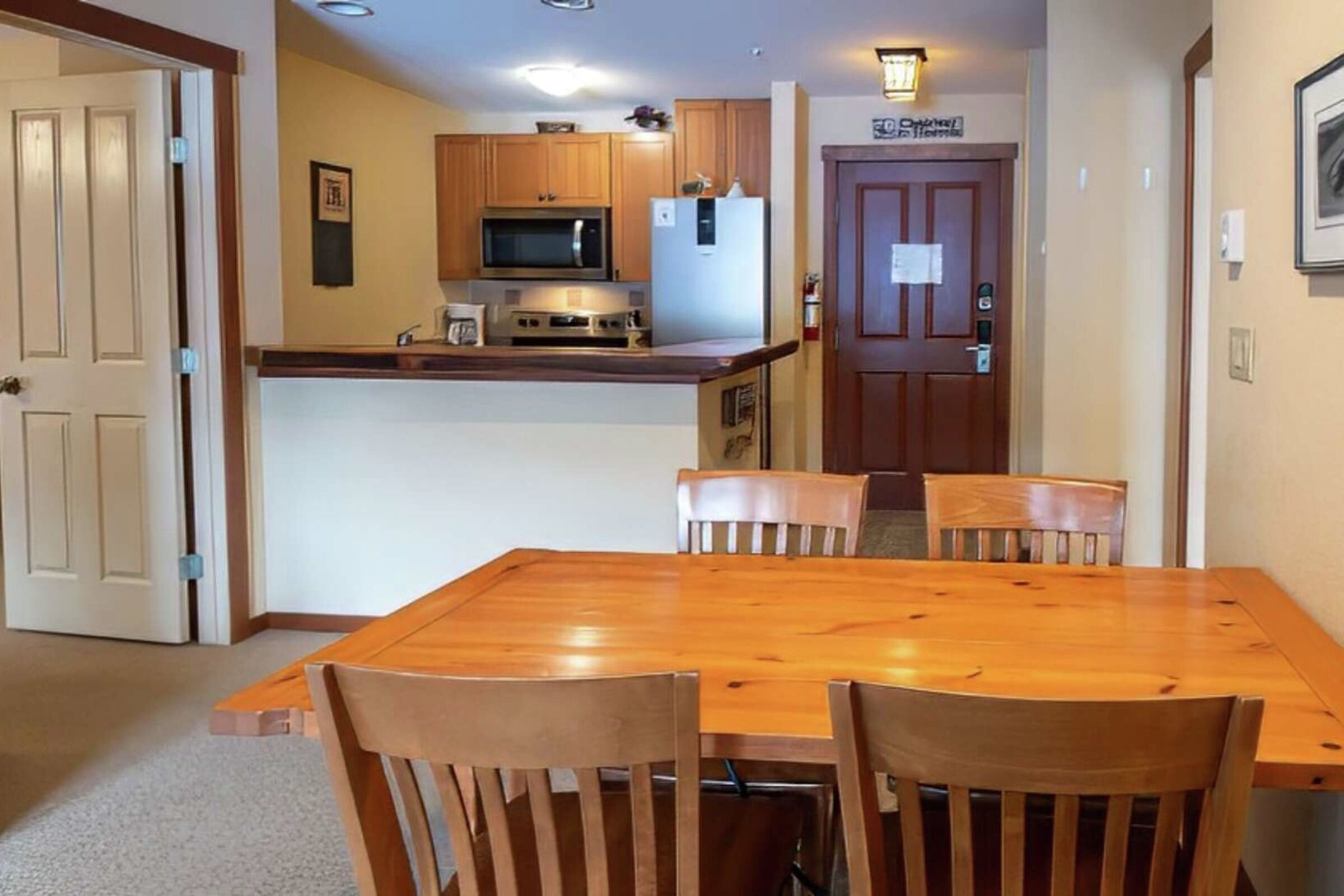 303 - Dining Room