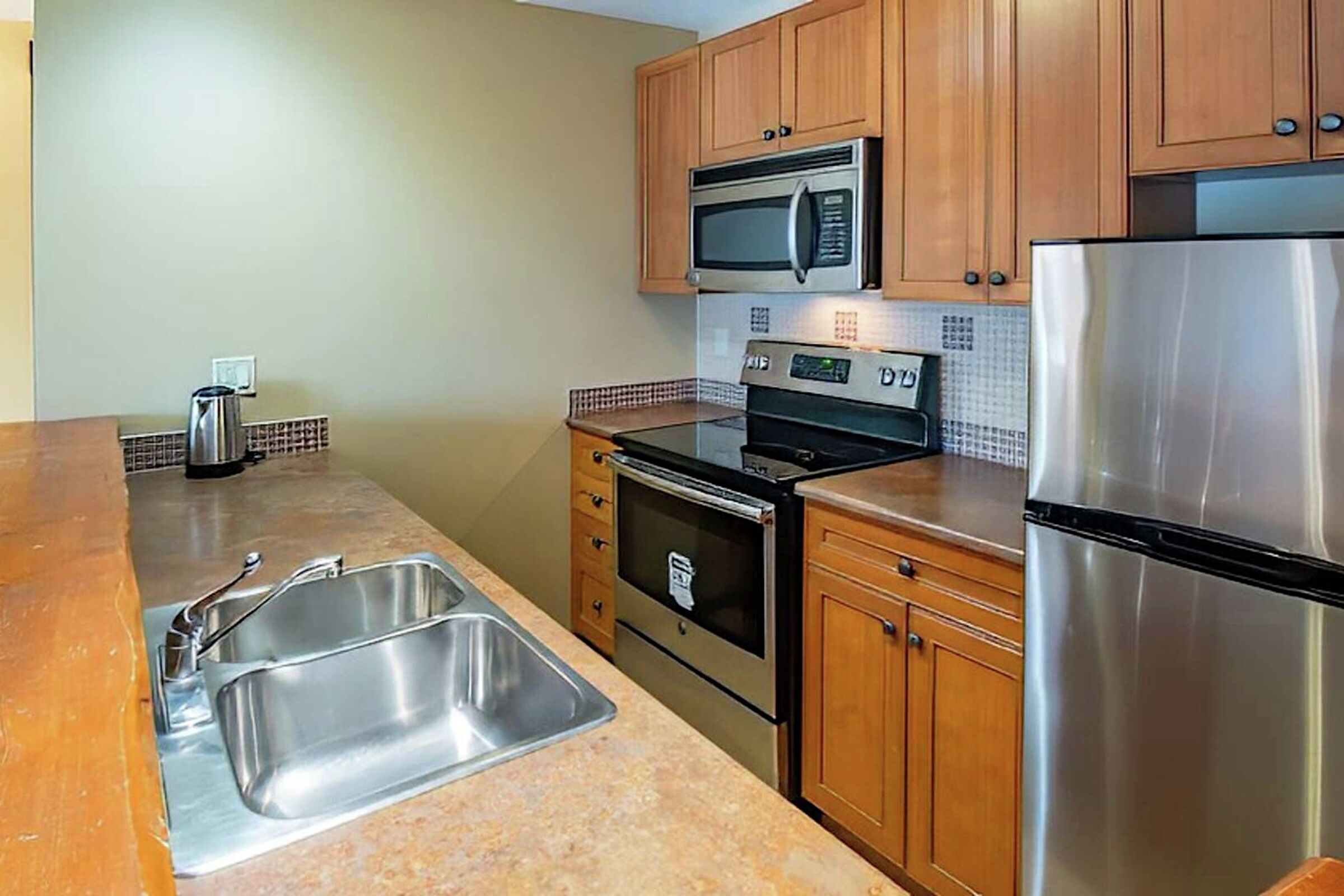 311 - Kitchen