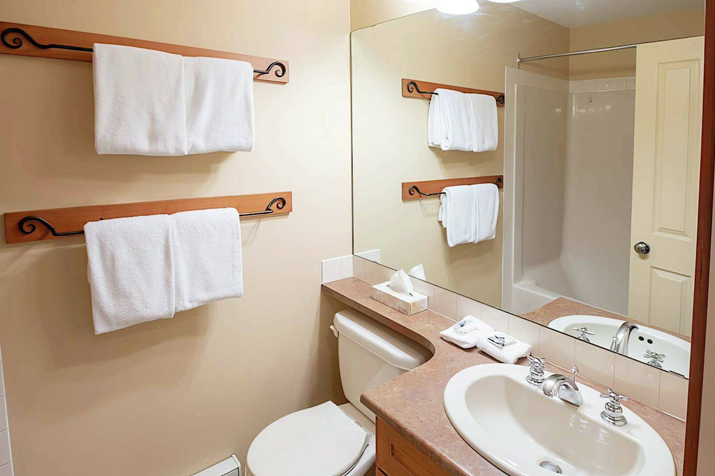 Master Ensuite Bathroom