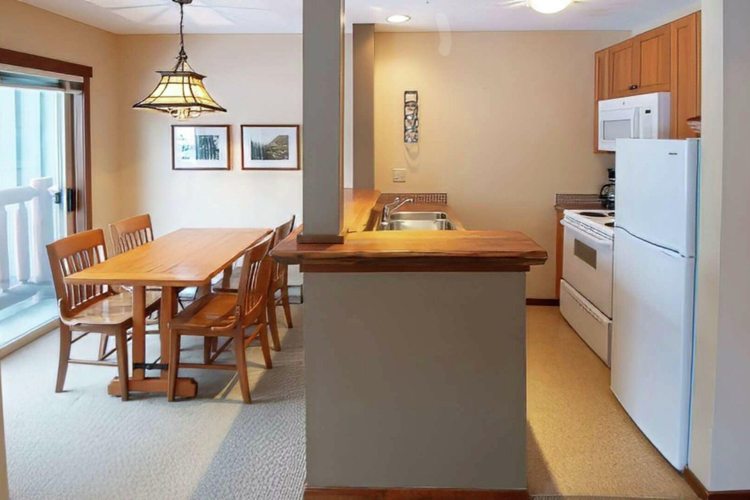 Studio Dining Area