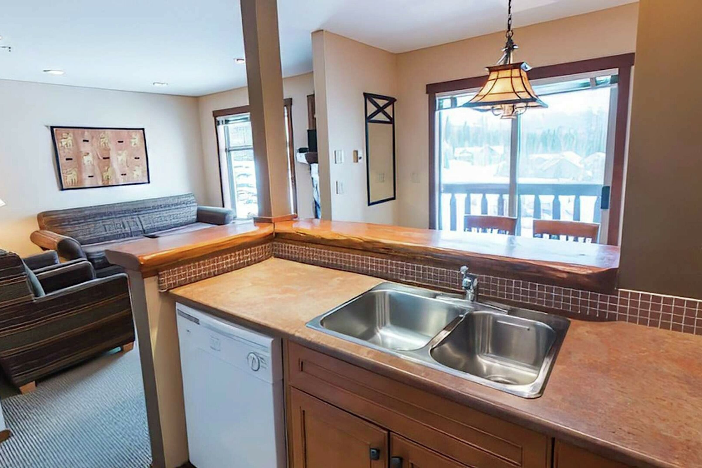 Studio Kitchen