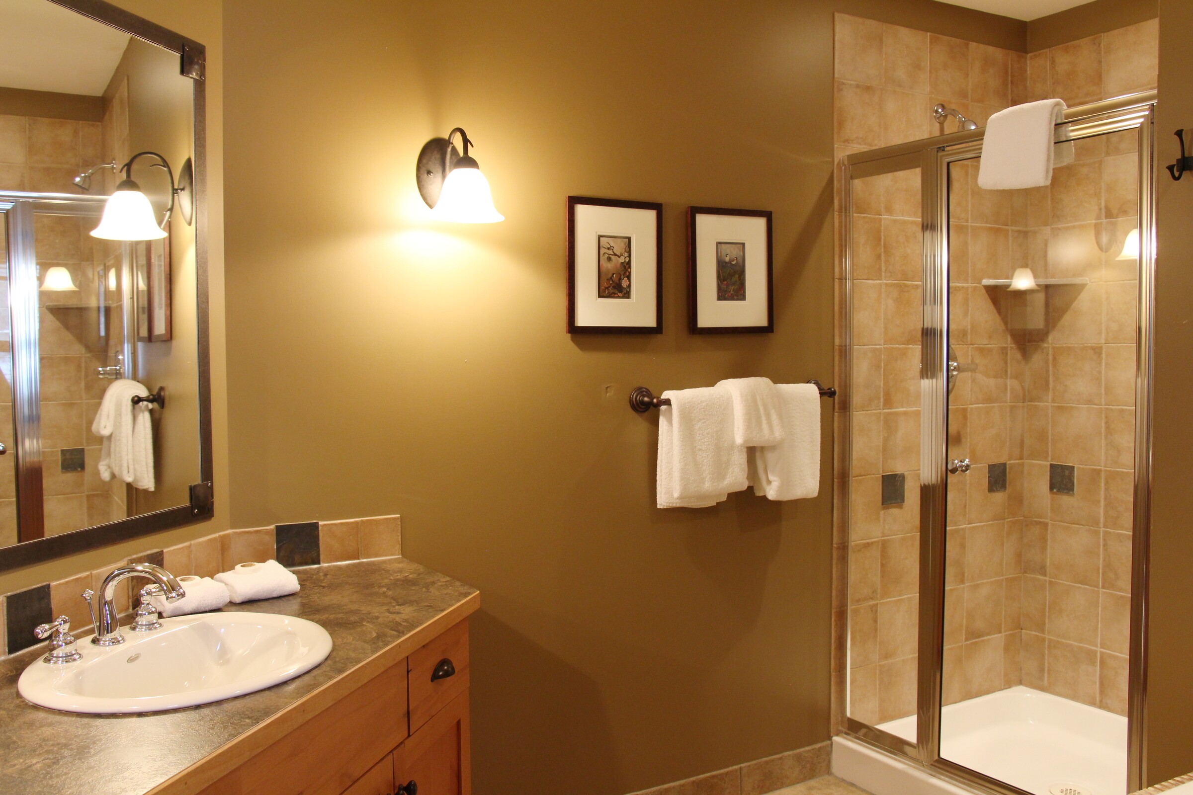 629 - Master Ensuite Bathroom