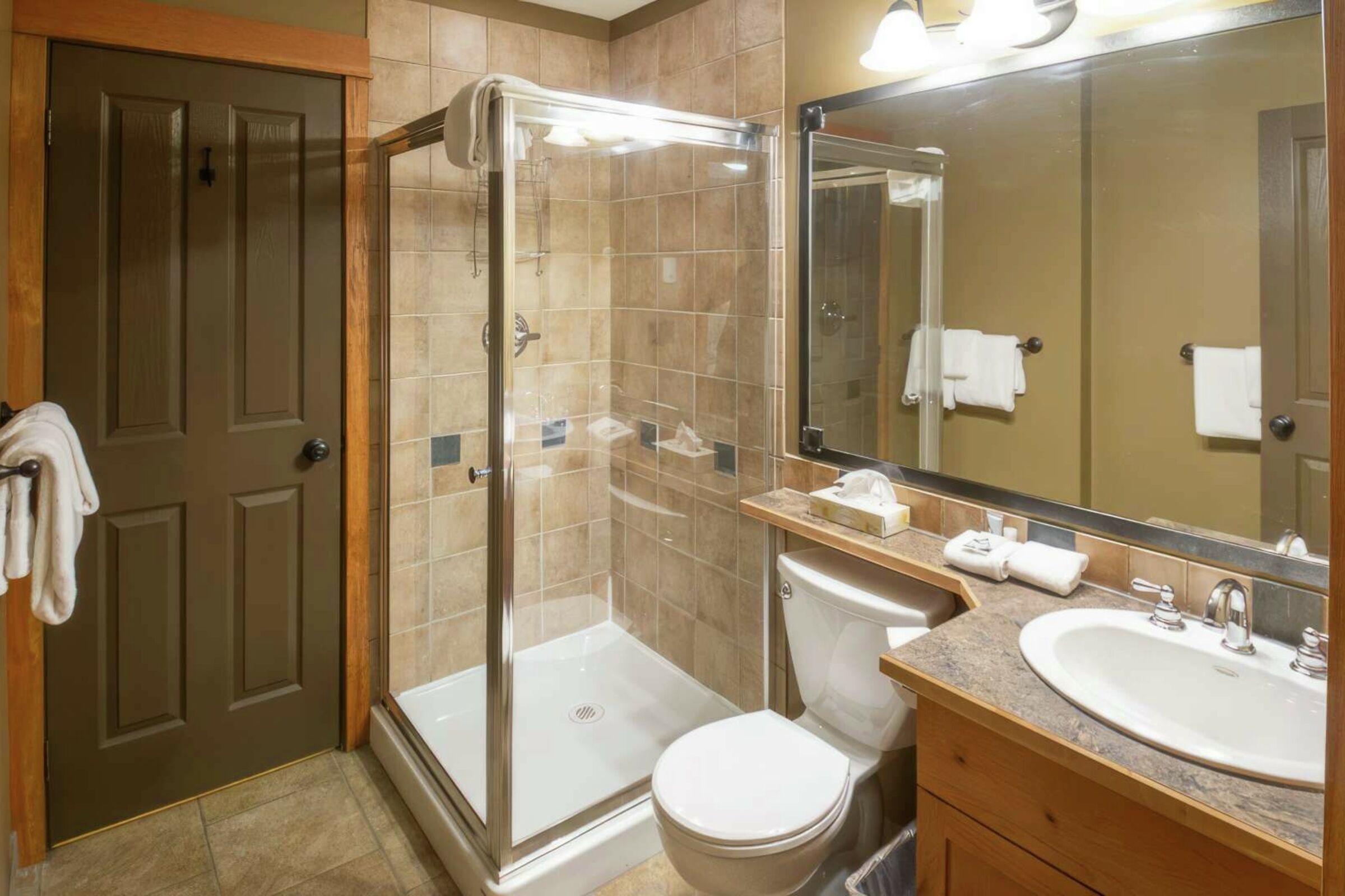 641A - Master Ensuite Bathroom