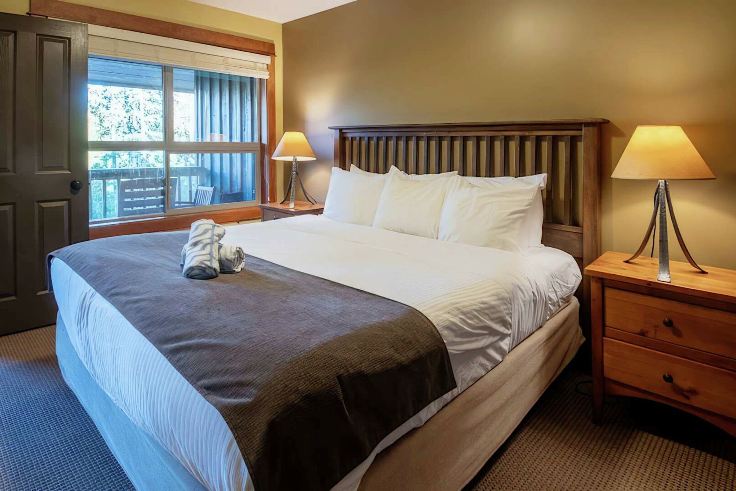 642A - Master Bedroom