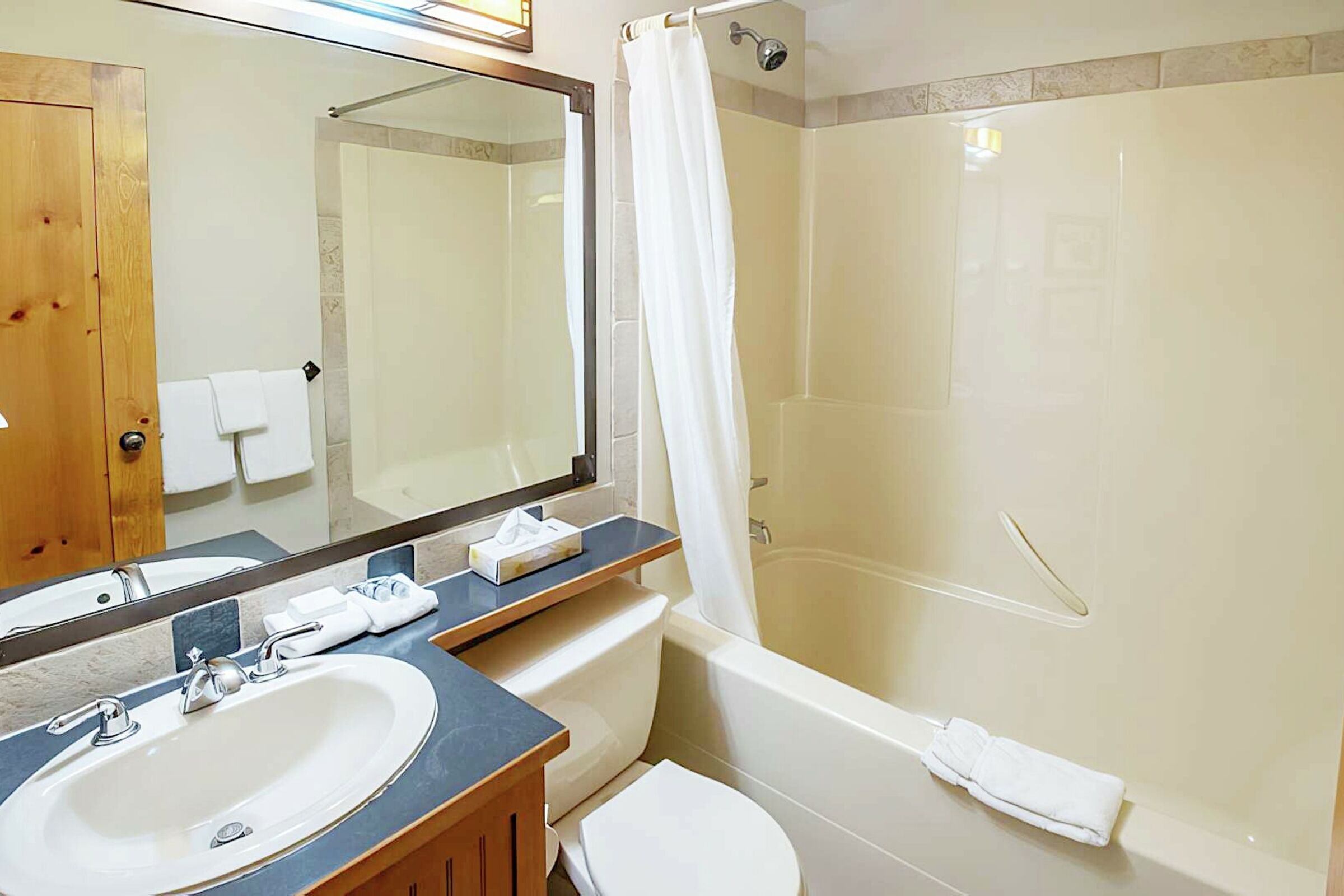 417 - Bathroom