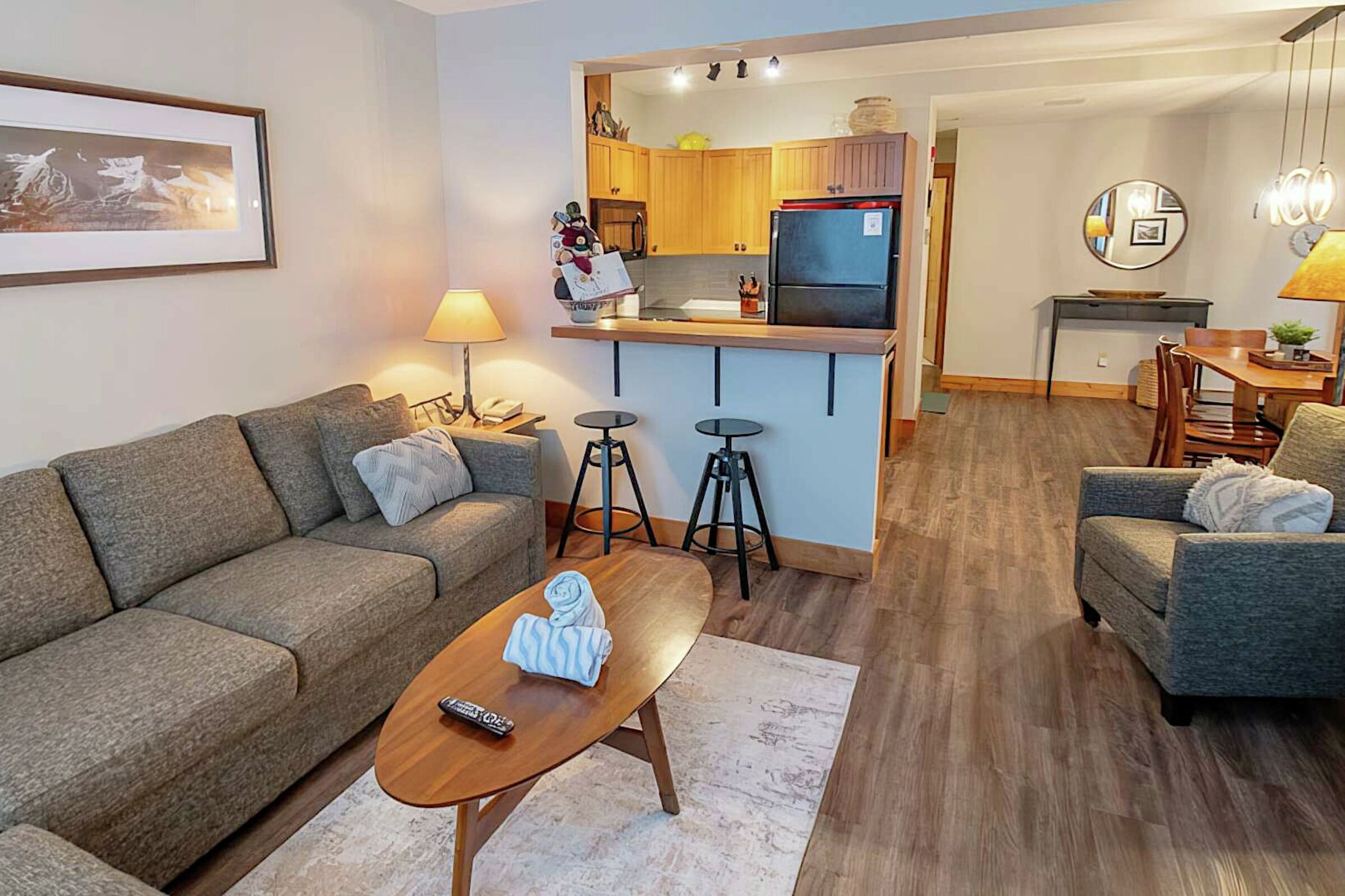 417 - Living Room