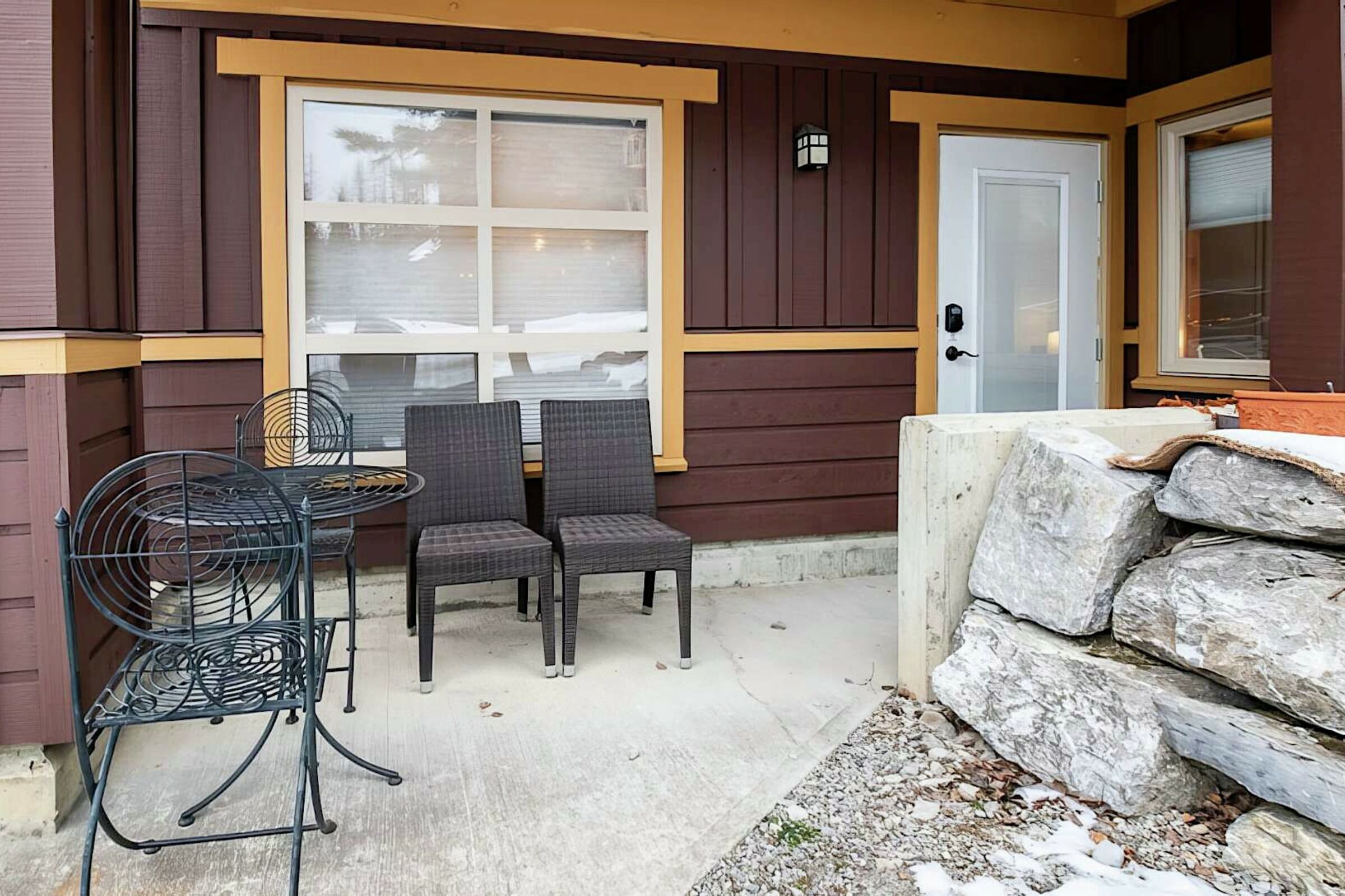 417 - Patio
