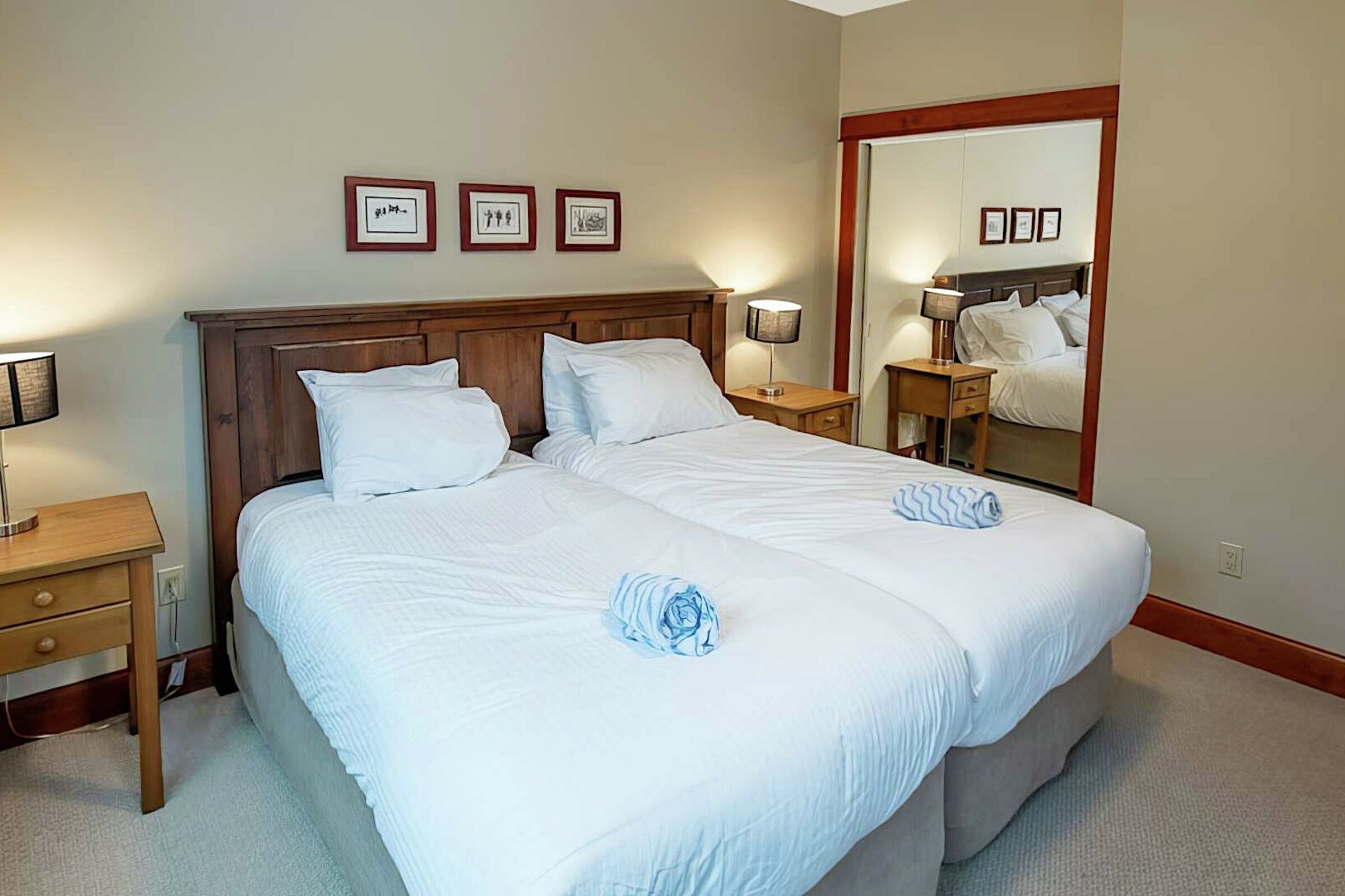 526 - Bedroom