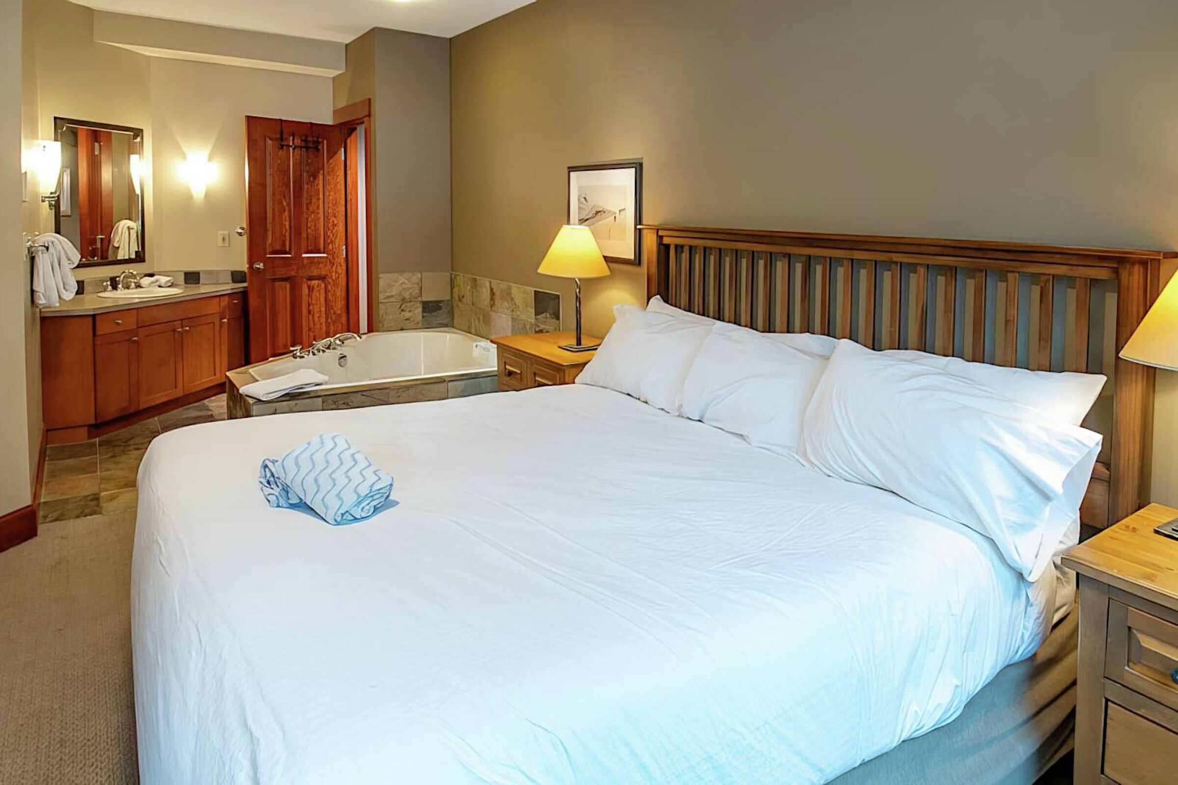 526 - Master Bedroom