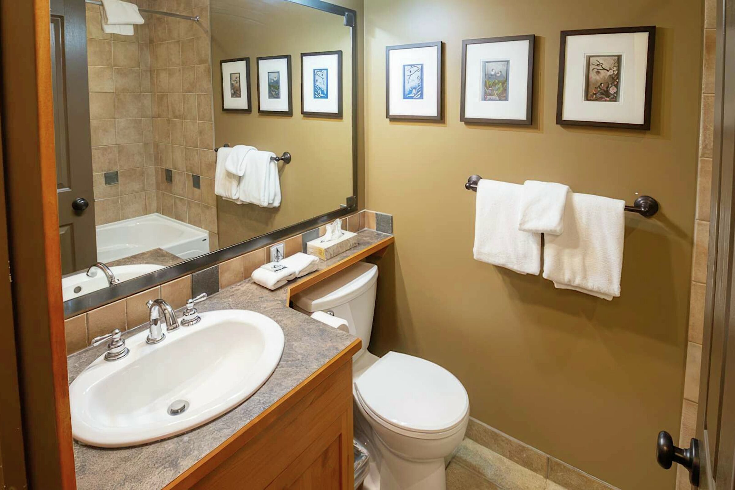 641 - Bathroom
